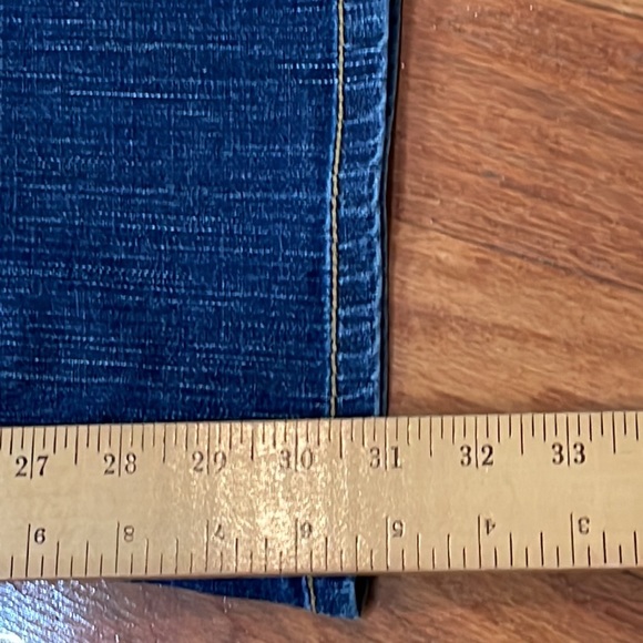 Tommy Hilfiger Size 4 Women’s Blue Jeans Bootcut Classic Rise - Picture 9 of 13